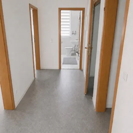 Safestaymonteurhaus-privatparkplatz Calbe